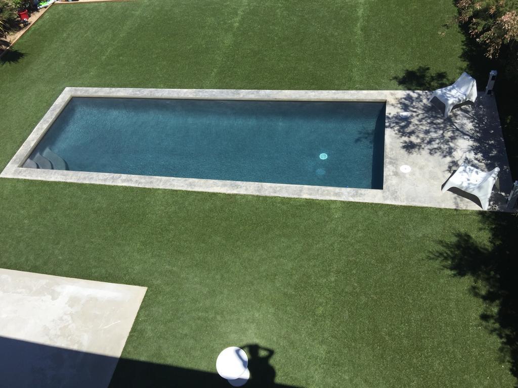 Le Cube Hotel Design A Hyeres Plage Avec Piscine Et Cuisine מראה חיצוני תמונה