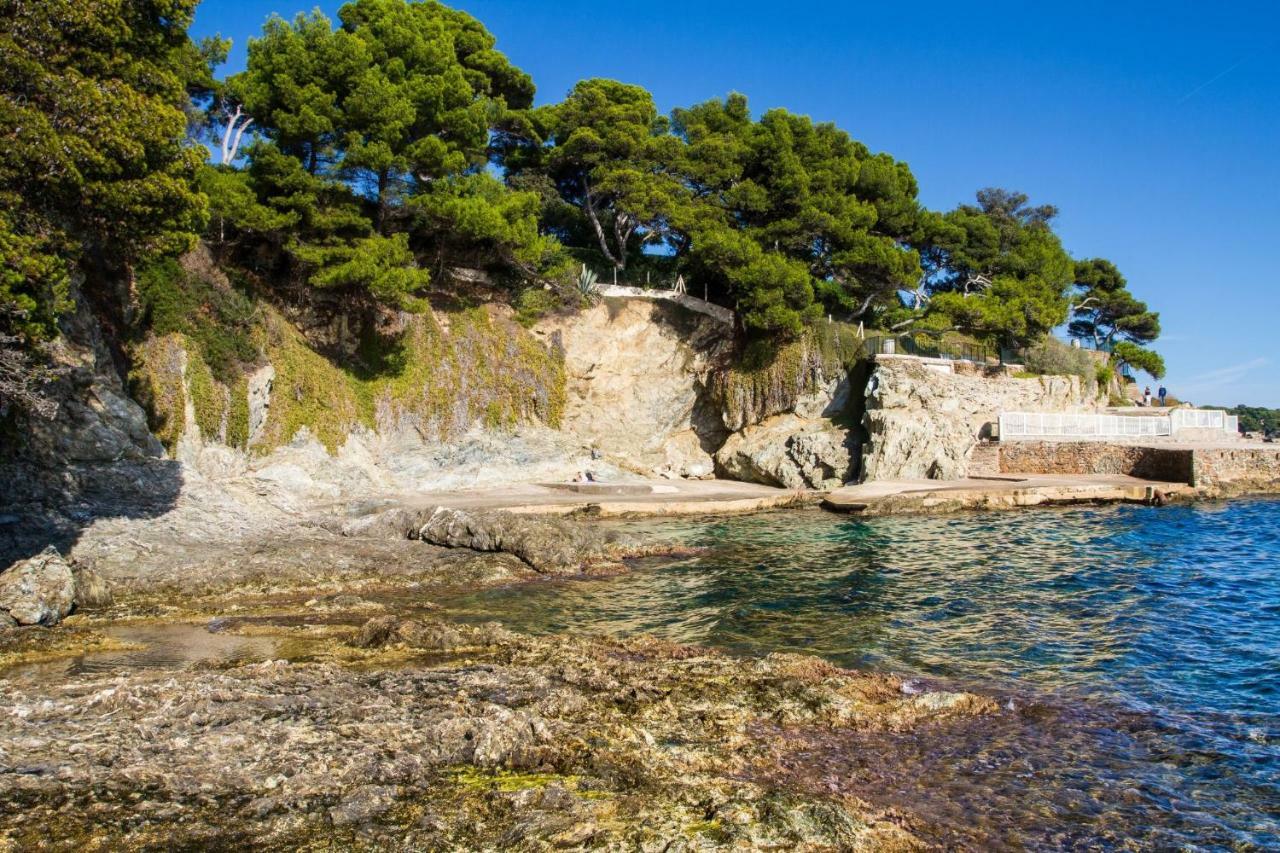 Le Cube Hotel Design A Hyeres Plage Avec Piscine Et Cuisine מראה חיצוני תמונה